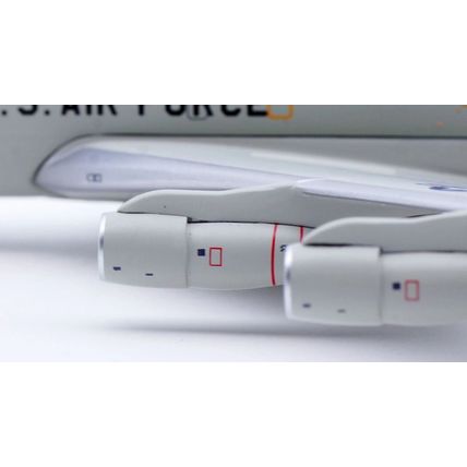 B707-300 E-3B SENTRY US AIR FORCE REG: 77-0352 IF200 IFE3USAF352 1/200 PRE ORDER