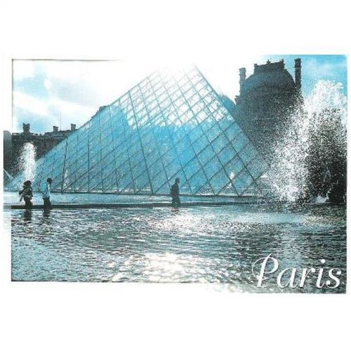 Paris - Palais du Louvre & pyramid - postcard