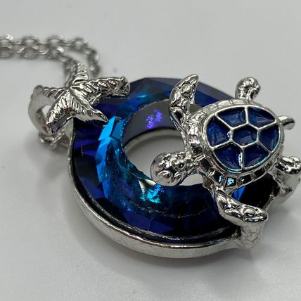 Necklace Elegant Pendant Creative Turtle Blue Crystal #548