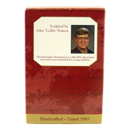 HALLMARK KEEPSAKE BUCKET BRIGADE CHRISTMAS ORNAMENT 1997 (QX6382)