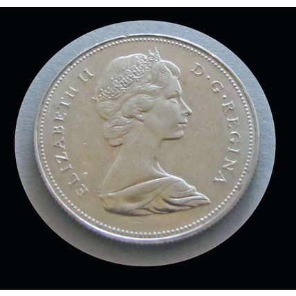1969 Canada 50c Queen Elizabeth II 50 Cent Piece Circulated Coin 35