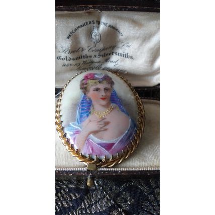 Vintage Genuine LIMOGES Hand Carved and Hand Painted Portrait Brooch - Very Old.