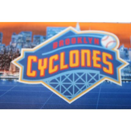 2024 brooklyn cyclones scarf