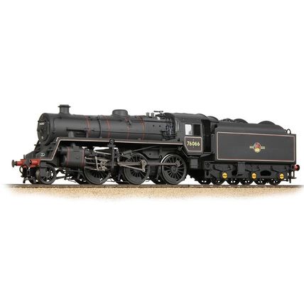 Bachmann 32-956 BR Standard 4MT 76066 BR Black Late Crest Weathered - NEW