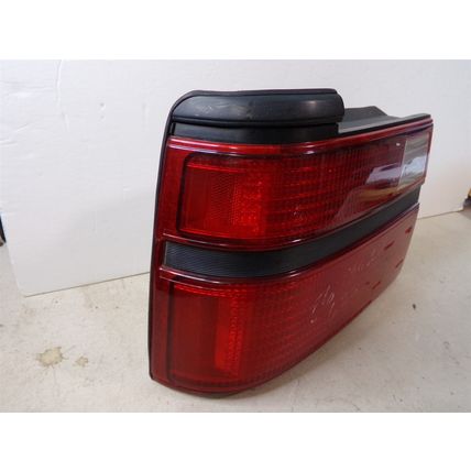 1993 93 1994 94 Volvo 850 RH Tail Light OEM