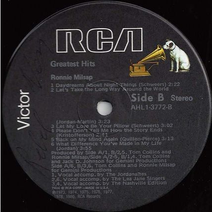 RCA #AHL1-3772 - Ronnie Milsap "Greatest Hits" - 12 stereo country tunes