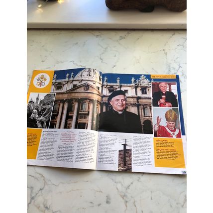 THE DAILY MIRROR THE POPES STATE VISIT 2010 SPECIAL COMMEMORATIVE MAGAZINE.
