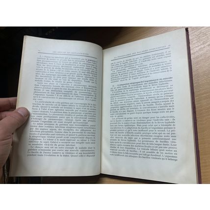 RARE* 1937 "LES SERUMS DE CONVALESCENTS" FRENCH HARDBACK BOOK (P4)