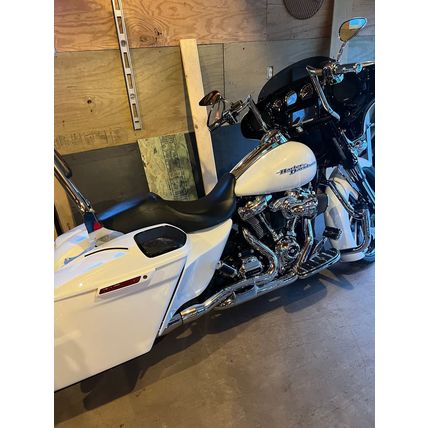 2017 Harley Davidson SGS street glide special