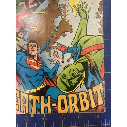 DC COMICS JUSTICE LEAGUE OF AMERICA #71 "Death Orbit" May 1969 FN-