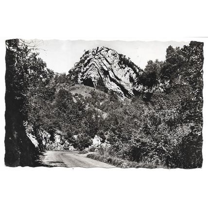 39 - Route de Saint Claude au Col de la Faucille - Le Chapeau de Gendarme