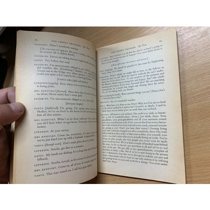 1974 CHEKHOV PLAYS "UNCLE VANYA/CHERRY ORCHARD/WOOD DEMON" PAPERBACK BOOK (P2)