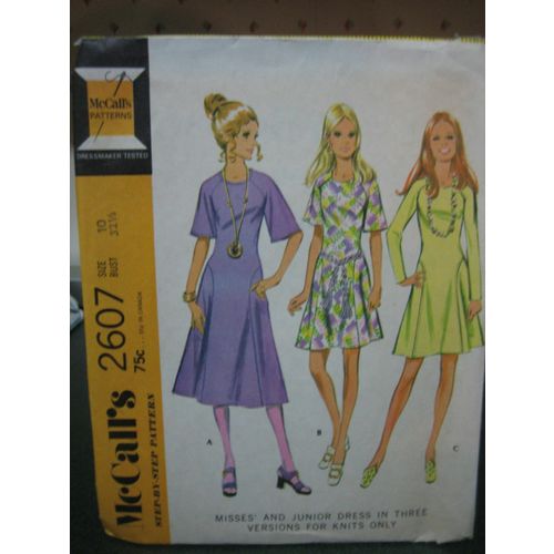 Vintage McCall's 2607 Misses Dress Pattern - Size 10 Bust 32 1/2
