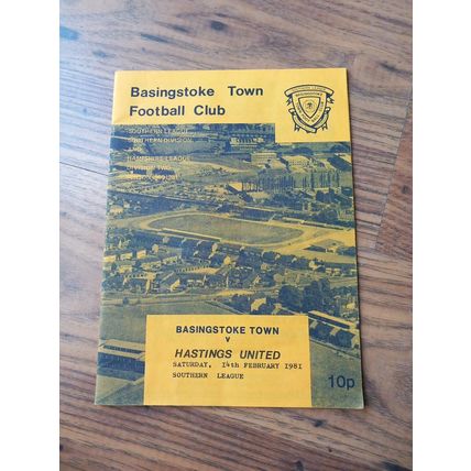 1980/81 Basingstoke Town vs Hastings United - Southern League ** FREE P&P **