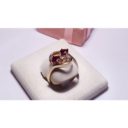Estate .96ctw Natural Oval Ruby Diamond open Twist 14Kt YG 4.2g S8.25 Ring#22217