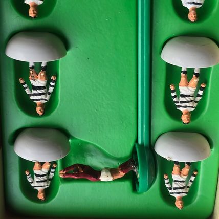 SUBBUTEO HW TEAM REF 24 QUEENS PARK , IN ORIGINAL NUMBERED BOX.