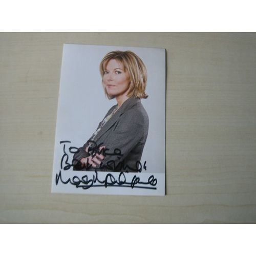 Mary Nightingale (ITN News) hand signed RARE *FREE POST*