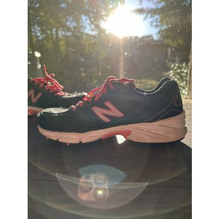New Balance Womens 80 V2 WE80SS2 Black W/Pink Laces Running Shoes Sneakers Sz 9B
