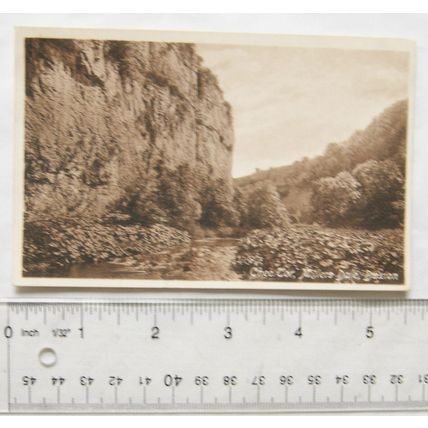 vintage postcard Chee Tor, Millers Dale, Buxton