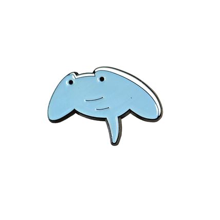 Stingray Pin Badge Lapel Brooch Collectable 3.4 x 2.4 cm Fish Fun Enamel BA171