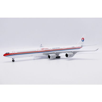 A340-600 CHINA EASTERN AIRLINES REG: B-6055 - JC WINGS JCLH2452 1/200- PRE ORDER