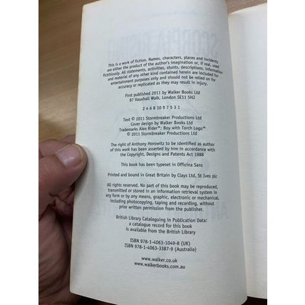 2011 ANTHONY HOROWITZ "SCORPIA RISING" FICTION PAPERBACK BOOK (P3)