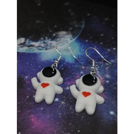 Astronaut/Spaceman Love Heart Fun/Quirky/Funky Kawaii Silver Plated Earrings