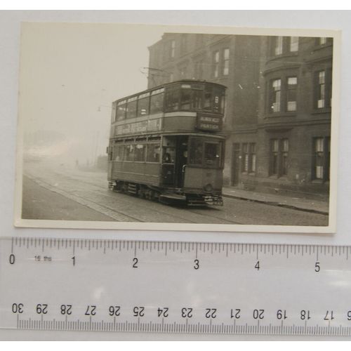 Photo Glasgow Tram no.1117 at London Road near Springfield Road in 1956