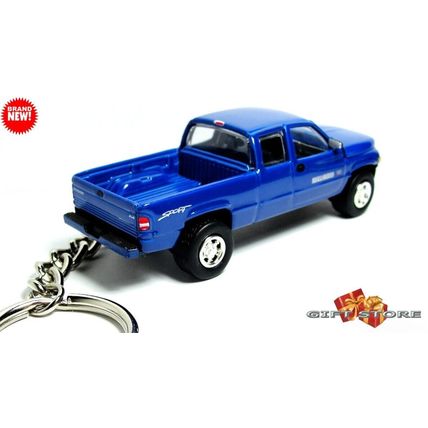 RARE KEYCHAIN BLUE DODGE RAM 1500/2500 CLUB CAB TRUCK CUSTOM Ltd GREAT GIFT