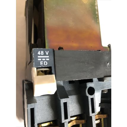 TELEMECANIQUE LP1 D65004 CONTACTOR 65AMP 4POLE 575VAC IEC,48V COIL,BC
