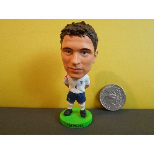 CORINTHIAN MICROSTARS SOCCERSTARZ LAMPARD FOOTBALL FIGURE,PR104,2005