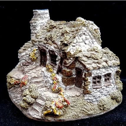 Lilliput Lane The Hermitage Cottage Vintage Ornament