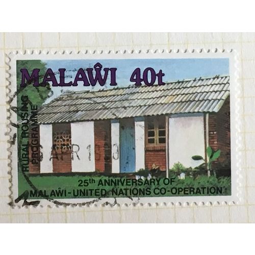 Malawi 1989 25th United Nations 40t Rural House Used SG 826 Sc 555 postage Stamp