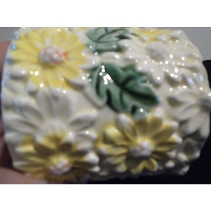 Pretty Individual Milk / Cream Jug Daisies Design