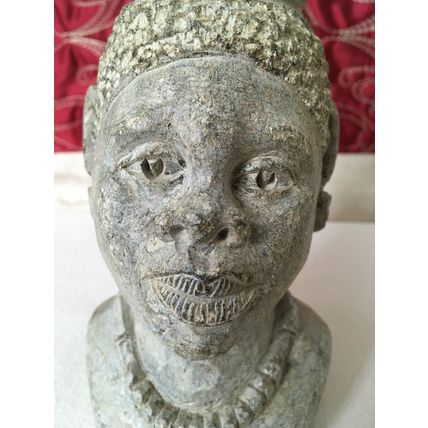 African Art Shona Hand Carved Female Bust From Zimbabwe 7 3/4” Inches 1.7 kilos