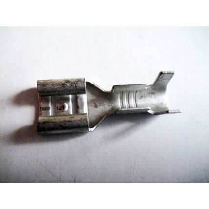 Female Spade Terminals, Pack of 25, Solder or Crimp ¼ Inch (6.6mm) New Old Stock