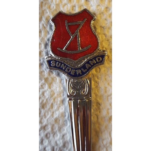 Sunderland England Souvenir Tea Spoon Wearmouth Bridge City Crest 4-9/16"