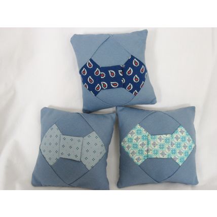 5 Bow Tie Mini Pillow Ornies Bowl Fillers Tucks Decor Blue Quilt