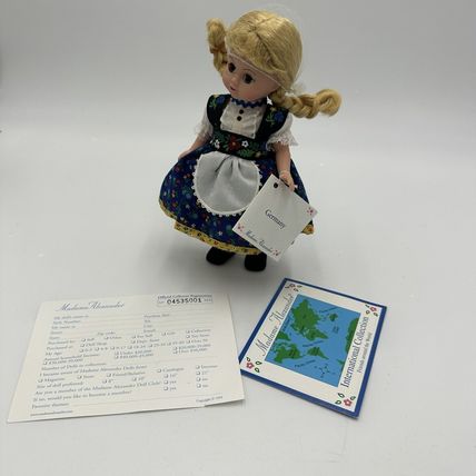 Madame Alexander 8in Doll with Papers and Original Box #25800 Germany