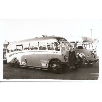 Black & White Photo of Clynog & Trefor Motor Co. Ltd. - HWJ 985 ex Sheffield Utd
