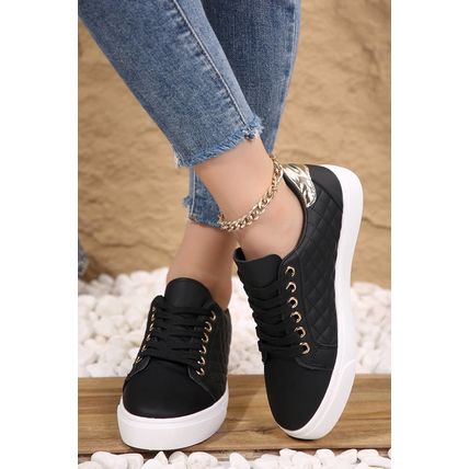 Black Color Contrast Quilted Lace-up Sneakers