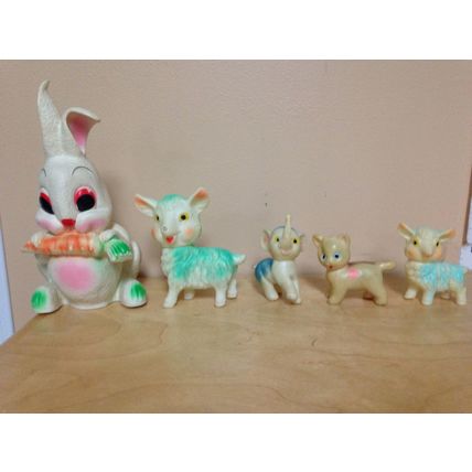 5 Vintage Squeaky toys from the 50's/60's in great condition. Very rare