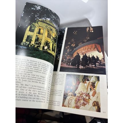 National Geographic Magazine November 1965 St. Louis - Vintage Collectable