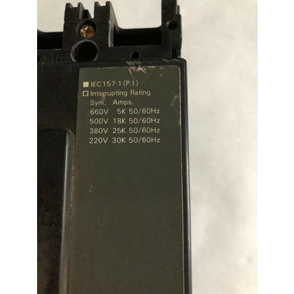 FUJI ELECTRIC BU-ESB Circuit Breaker, BU-ESB3040, 40 Amp, 600V AC, 3 P,DI