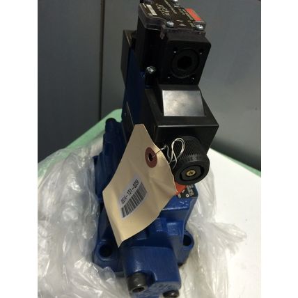 NEW REXROTH R900904406,Z2FS 6-2-44/1Q, VALVE,R978008115,4WE6J62/EW110N9DK25L,Az