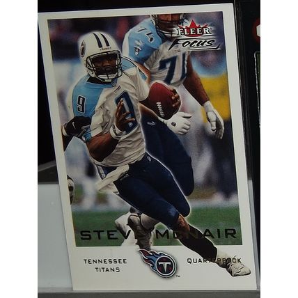 2000 FLEER FOCUS STEVE MCNAIR (Titans) #150