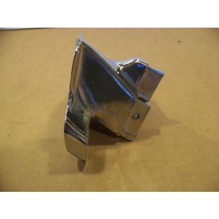 1961 CHRYSLER LH CENTER PILLAR FINISH CAP 4DR HT #2161611