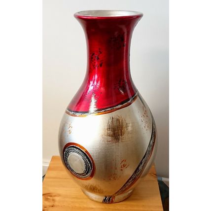 Beautiful Traditional Style Red and Silver Hand Painted Vase Flowers