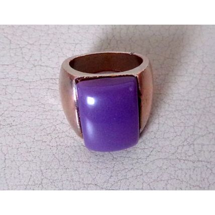 CHUNKY MAN'S RING with PURPLE STONE *
