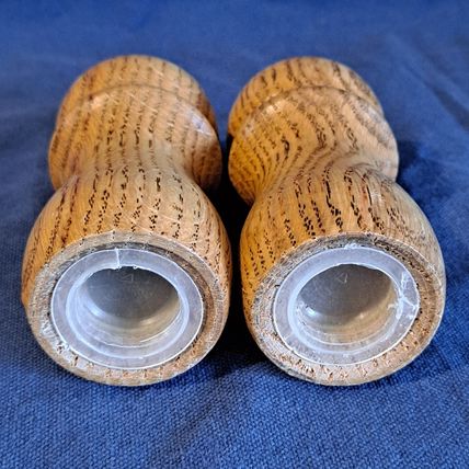 OAK WOOD SALT & PEPPER SHAKERS Set Wooden